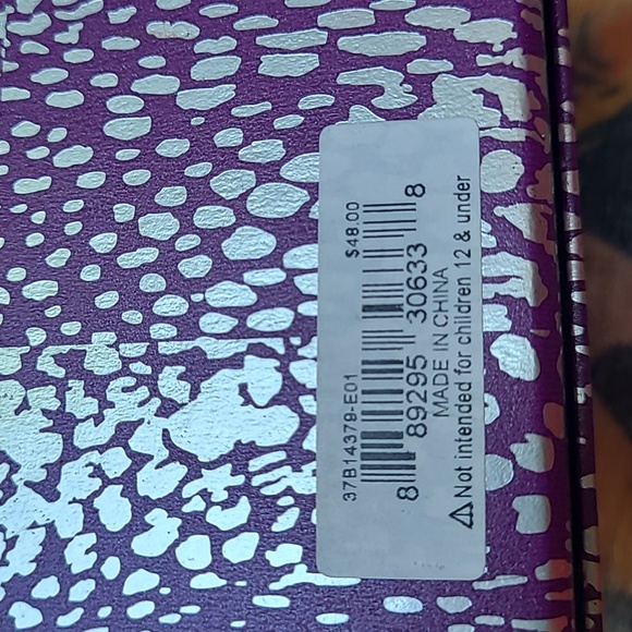 NIB Halloween Betsey Johnson mismatched Day of the Dead bride earrings bat - Picture 4 of 4